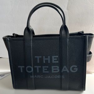 Marc Jacob medium leather tote